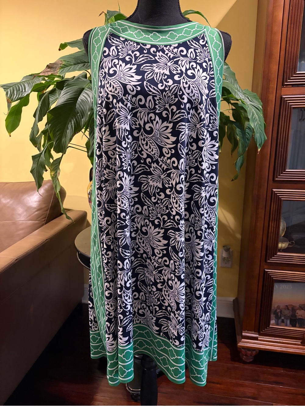 Max Studio printed matte jersey trapeze dress - size XL